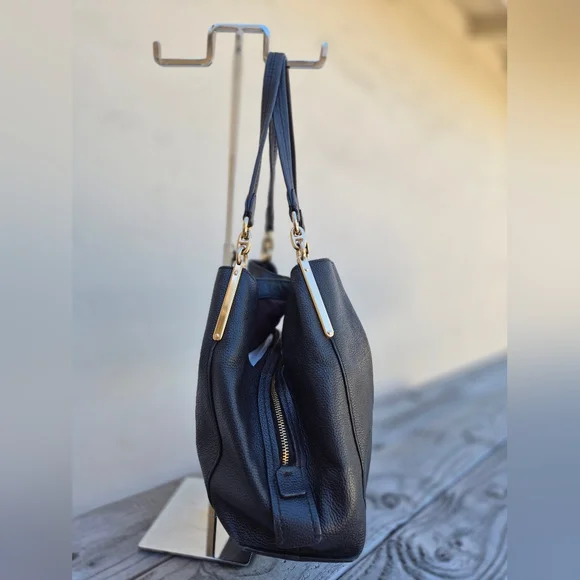 Coach Dalton 31 Black Pebbled Leather Bag - Picture 6 of 12